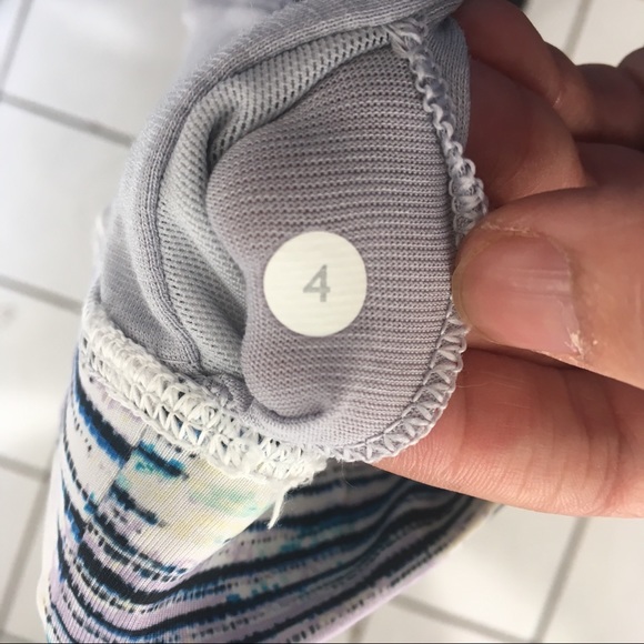 Lululemon Ready & Go Tank Inkwell Blurry Belle 4 - Picture 3 of 8